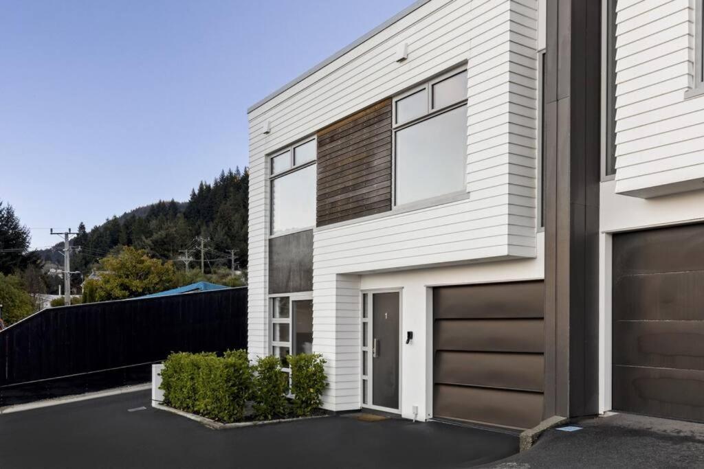 Villa Woodside Weekender - Family Friendly, Walk To Town Distretto di Distretto di Queenstown Esterno foto